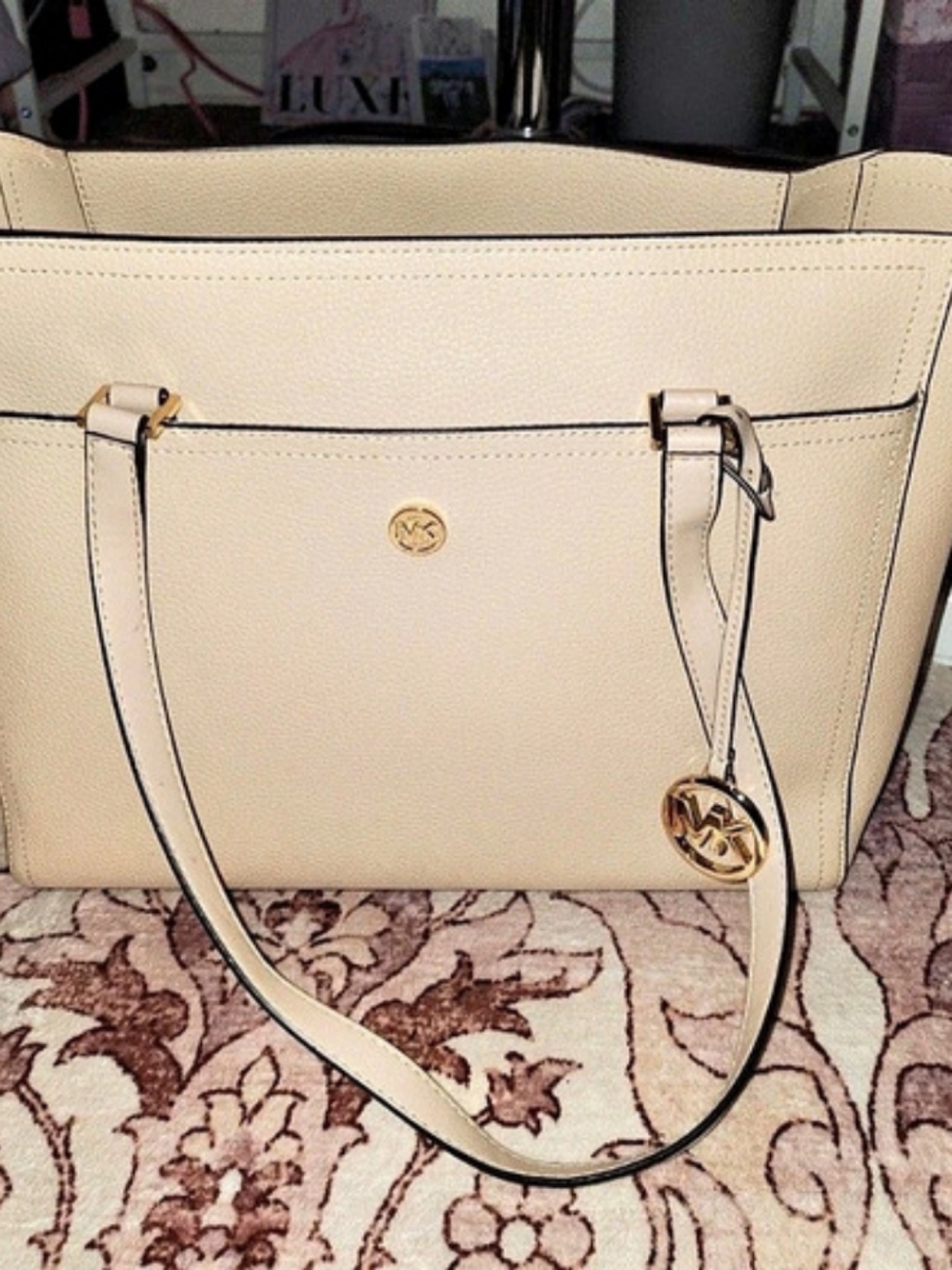 Michael Kors Maisie Large Pebbled Leather Tote Bag In Cream Color